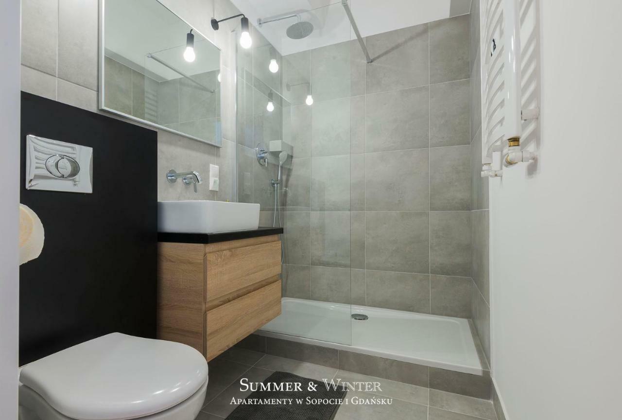 Family Luxury Green Apartment 1-6, 2 Sypialnie I Studio, 52 M2 Gdansk Luaran gambar